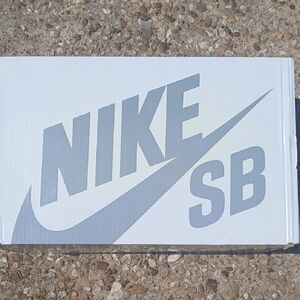 Nike SB White and Gray Shoe Box